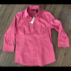 Women’s 3/4 length sleeved shirt